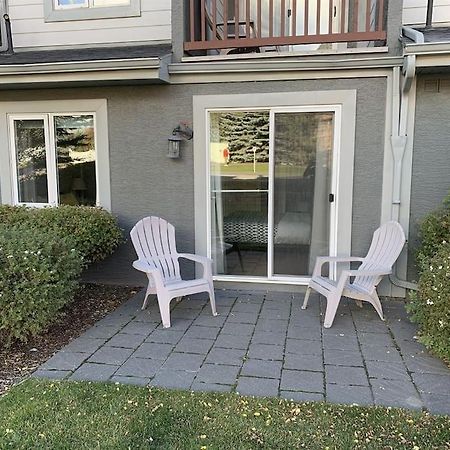 New! Cozy Rocky Mountain Chalet Managed By Little Sister Getaways Canmore Exterior foto
